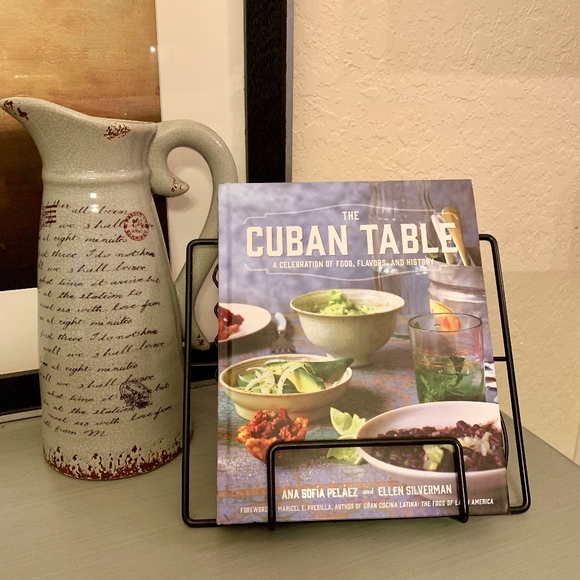 Wonderful Authentic Cuban Cook Book - Picture 1 of 3